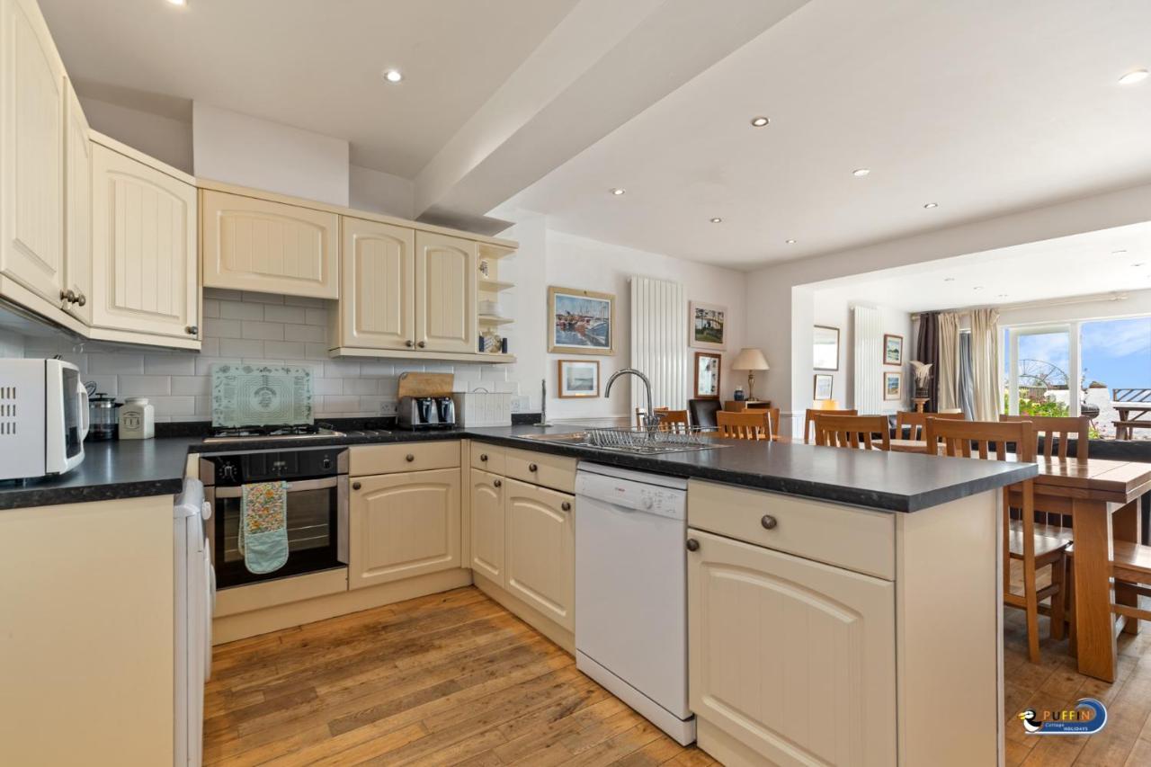 Kilmore - Beach Front House, Direct Beach Access, Spectacular Sea Views Saundersfoot Esterno foto